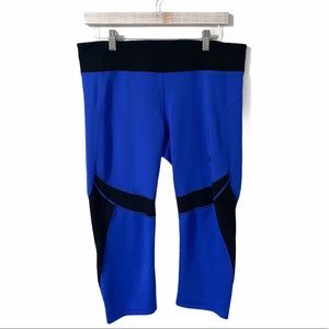 Adidas Black and Blue Cropped Legging LARGE